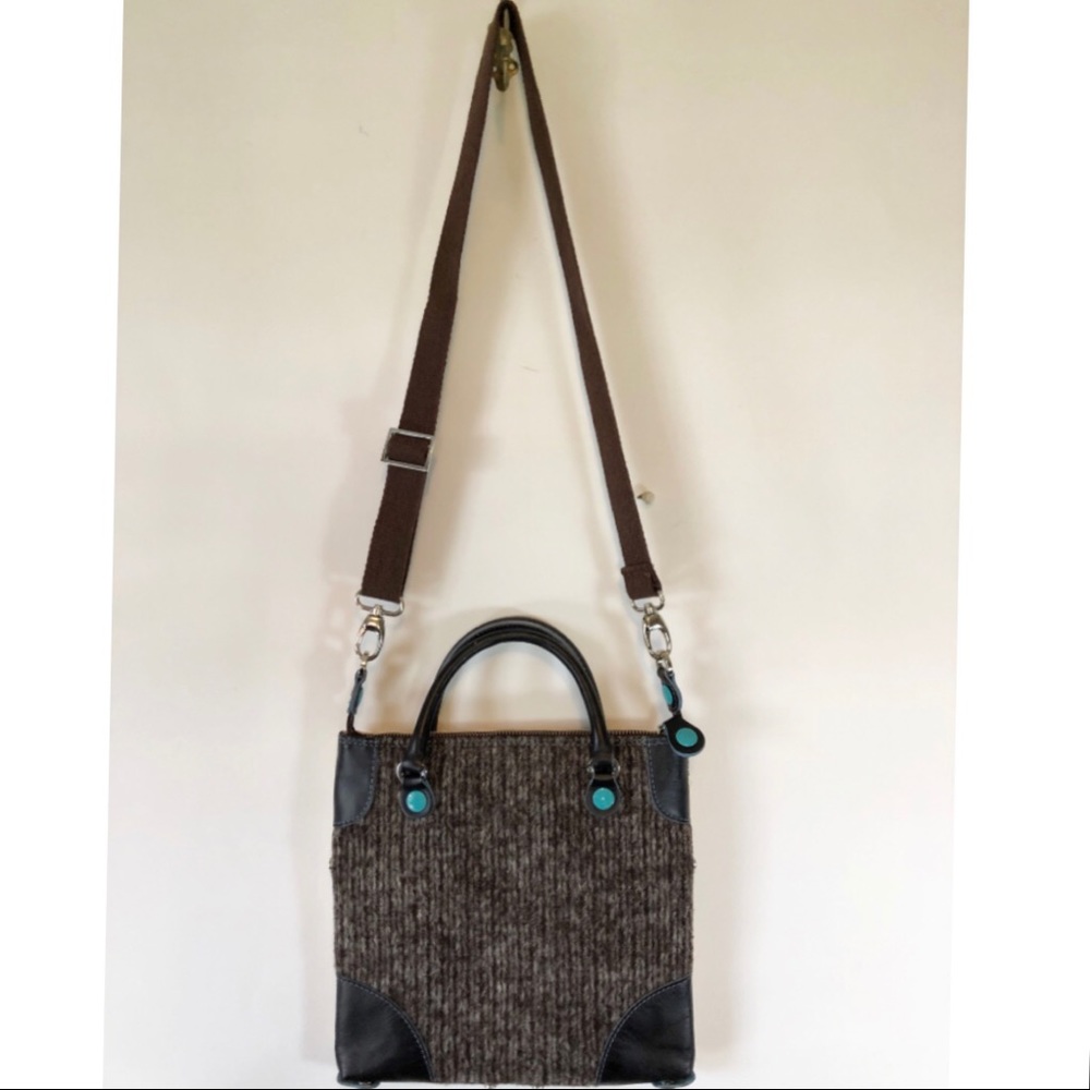 Don’t Worry Be Happy Gabs Crossbody